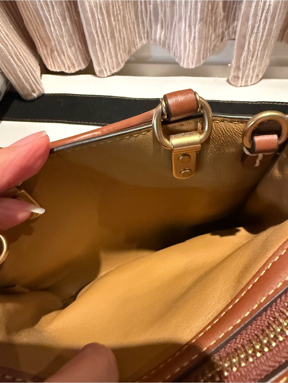 RARE Coach Coachies Winkie Rogue 17 Limited Edition Crossbody Bag - Picture 14 of 16